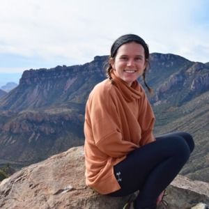 Meet your Posher, Caroline